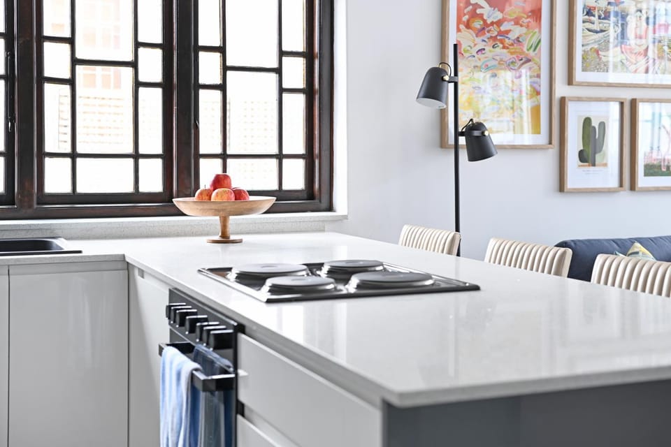 Stylish and Central 2 Bedroom Apartment in Cape Town Apartment in Cape Town