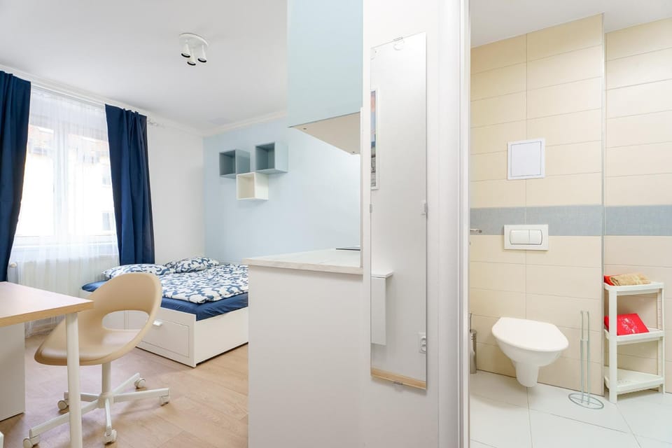 Bed, Kitchen or kitchenette, Photo of the whole room, Bedroom