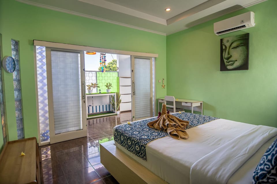 Bed, Bedroom, air conditioner