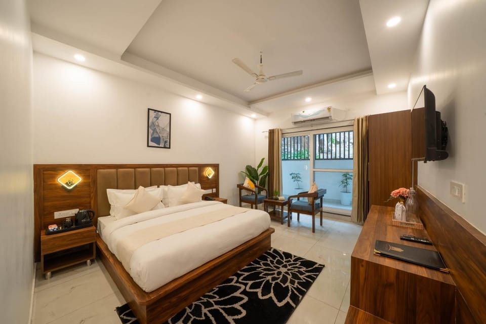 Bed, Photo of the whole room, Bedroom
