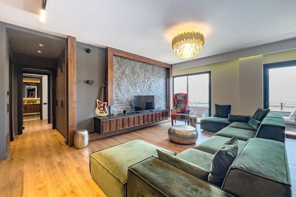 TV and multimedia, Living room, Photo of the whole room, Evening entertainment