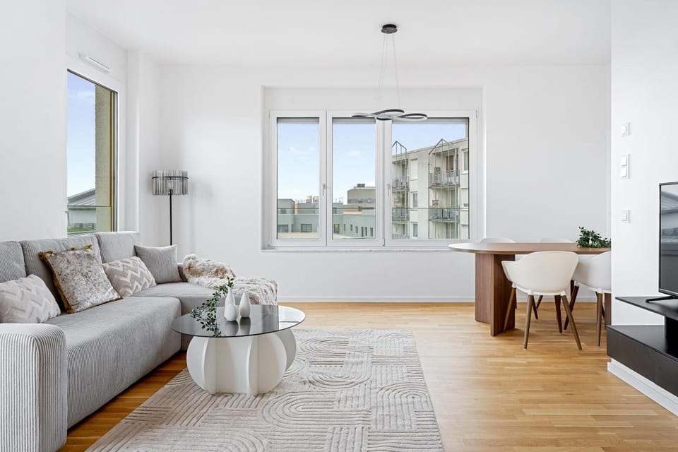 Living room, Seating area, Dining area