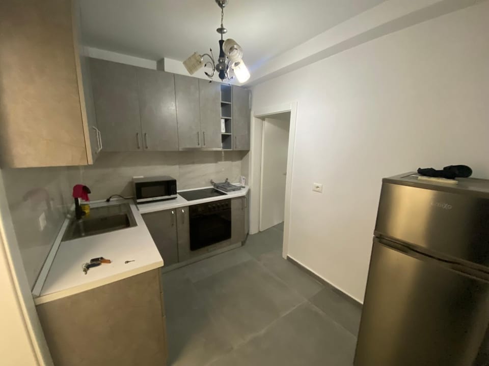 The Cozy Nest - Minimal & Central Apartment in Tirana