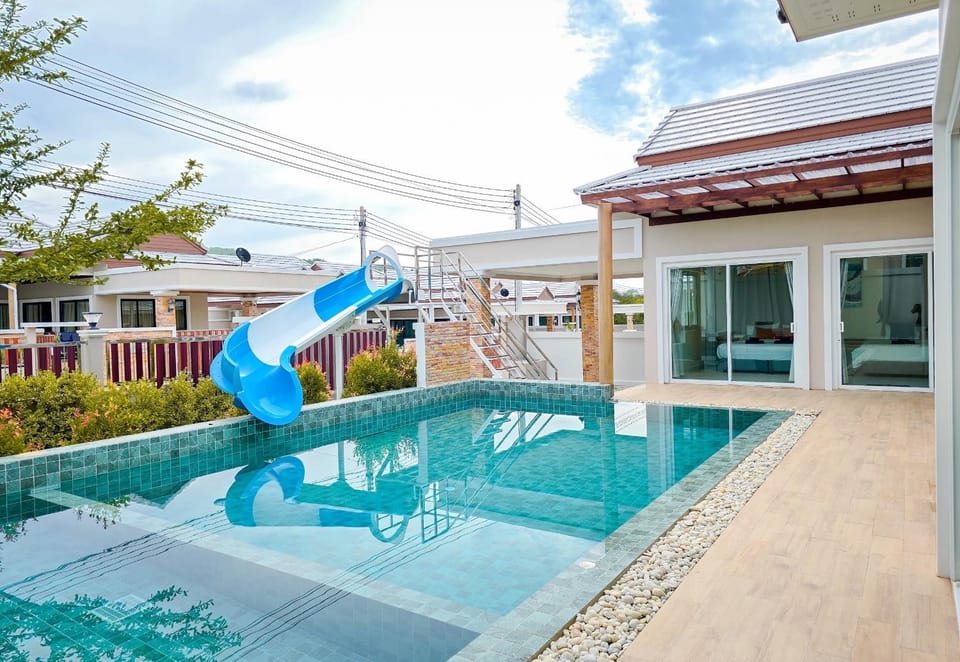 Khunnapat Pool Villa Pranburi Villa in Hua Hin District