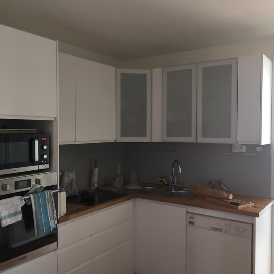 Apt 120m With Balcony Near The Beach Apartment in Palavas-les-Flots