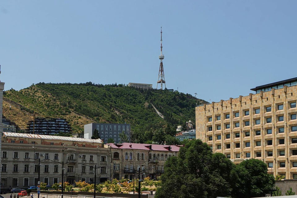 Bright 3BR Apartment in Old Tbilisi - by Wehost Apartment in Tbilisi, Georgia