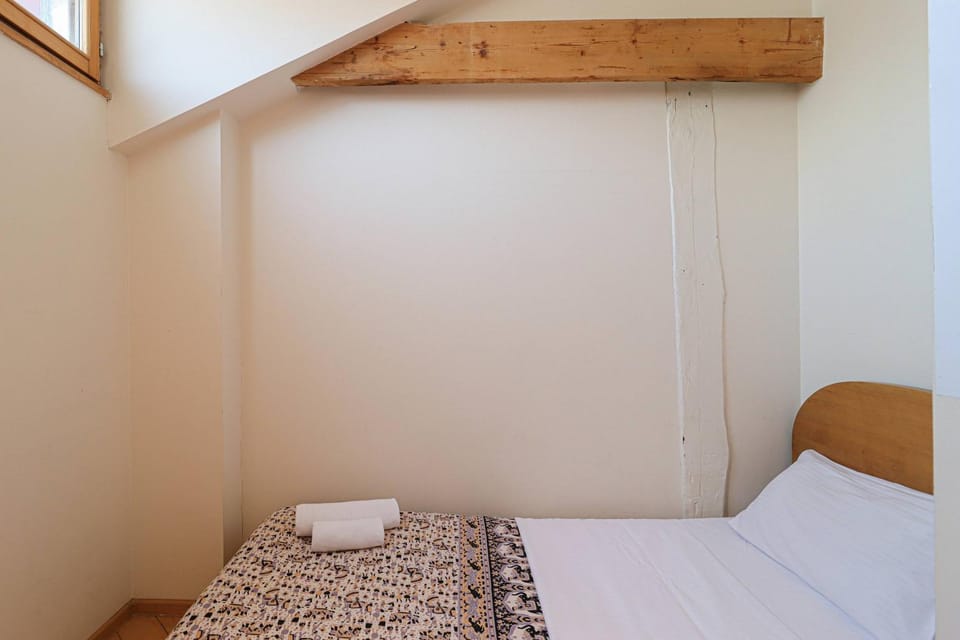 Bright 3BR Apartment in Old Tbilisi - by Wehost Apartment in Tbilisi, Georgia