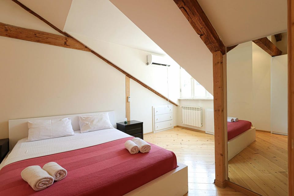 Bright 3BR Apartment in Old Tbilisi - by Wehost Apartment in Tbilisi, Georgia