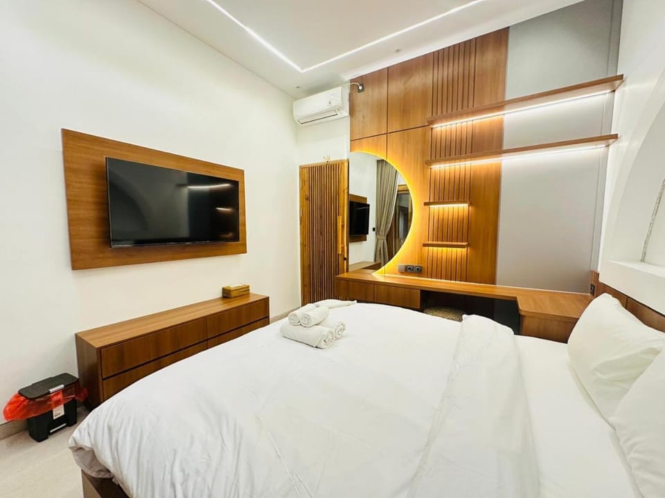 Bed, Photo of the whole room