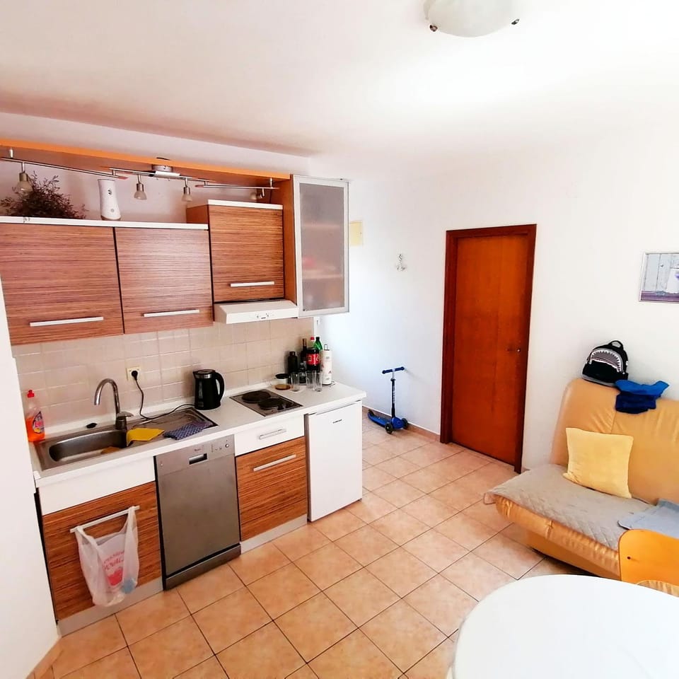 Myrtle Two Bedroom Apartment Apartment in Novalja