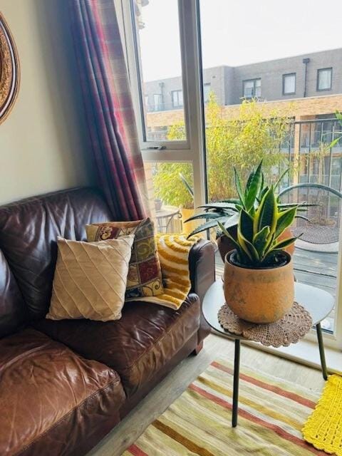 Cosy flat in New Malden, London Apartment in Kingston upon Thames