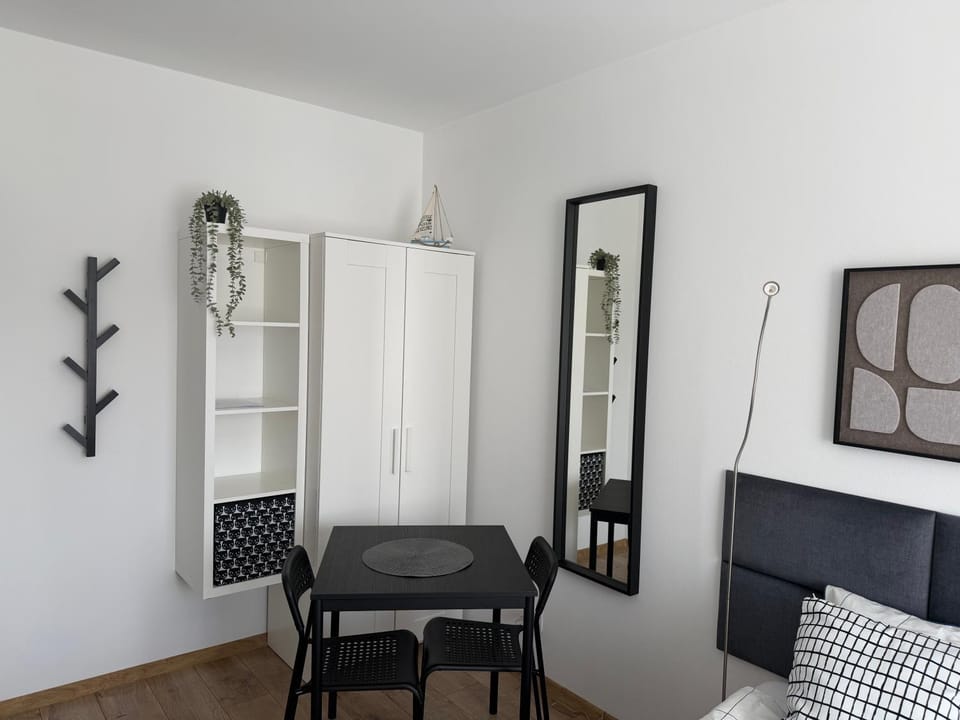 Dining area, wardrobe