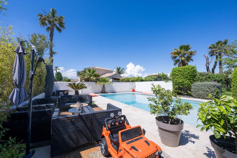 Superbe villa de plain pied avec piscine et jardin Villa in Mauguio