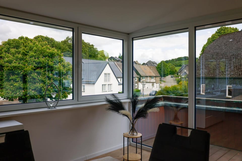 Day, View (from property/room), Dining area