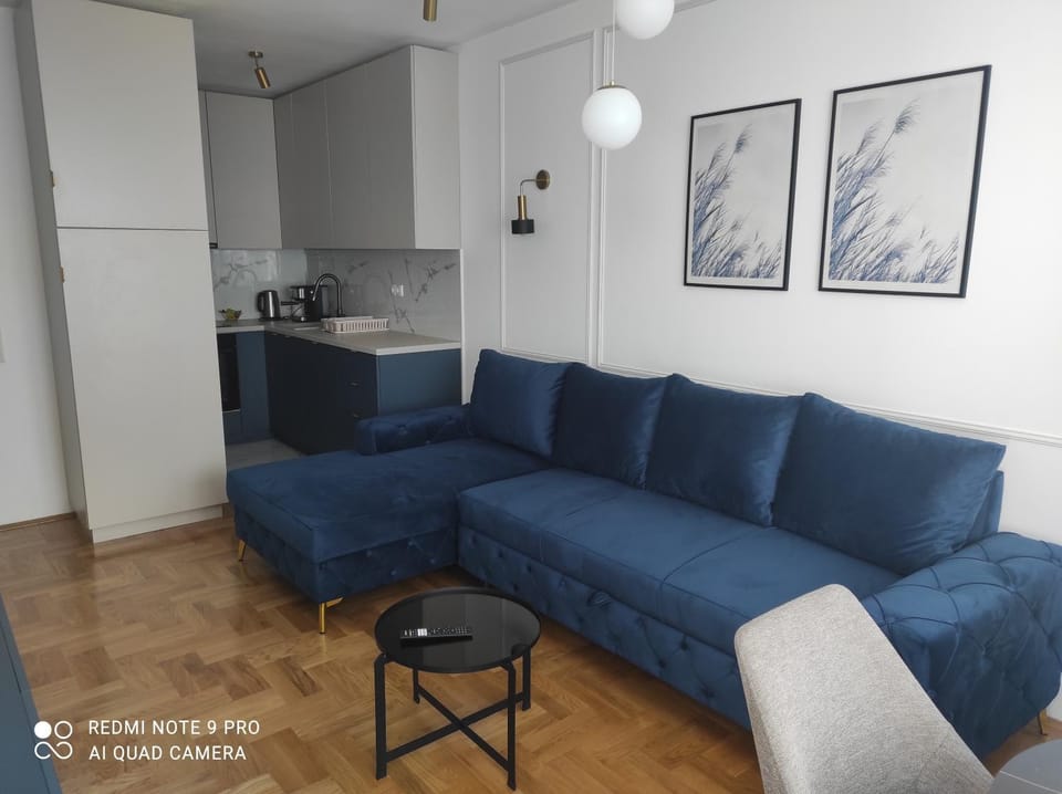 Lullaby Apartment 2 Bijeljina - Balcony View & Private Garage Apartment in Vojvodina