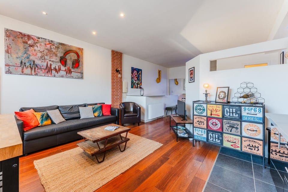 Living room, Seating area