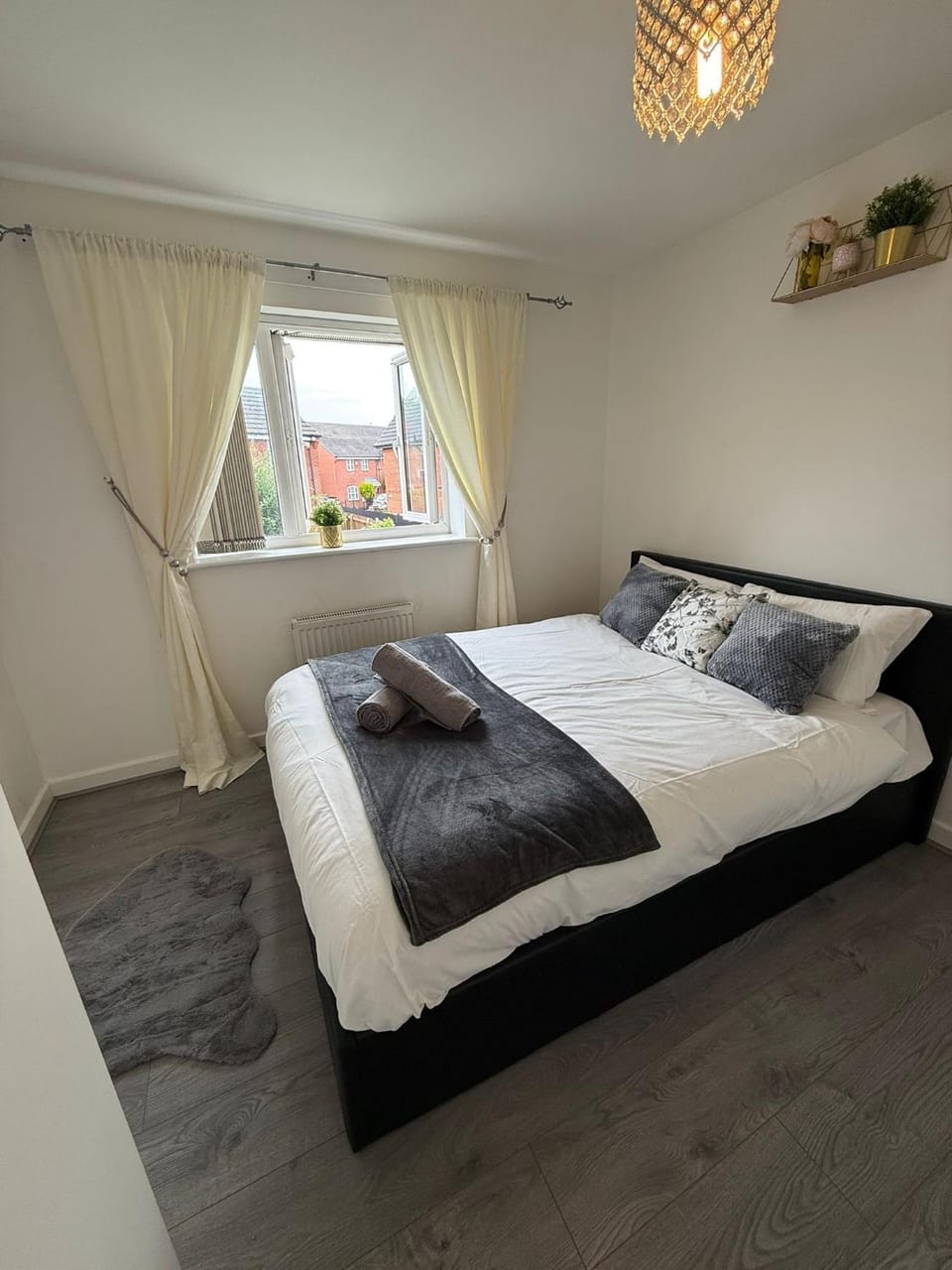 The Olive Villa Apartment in Manchester