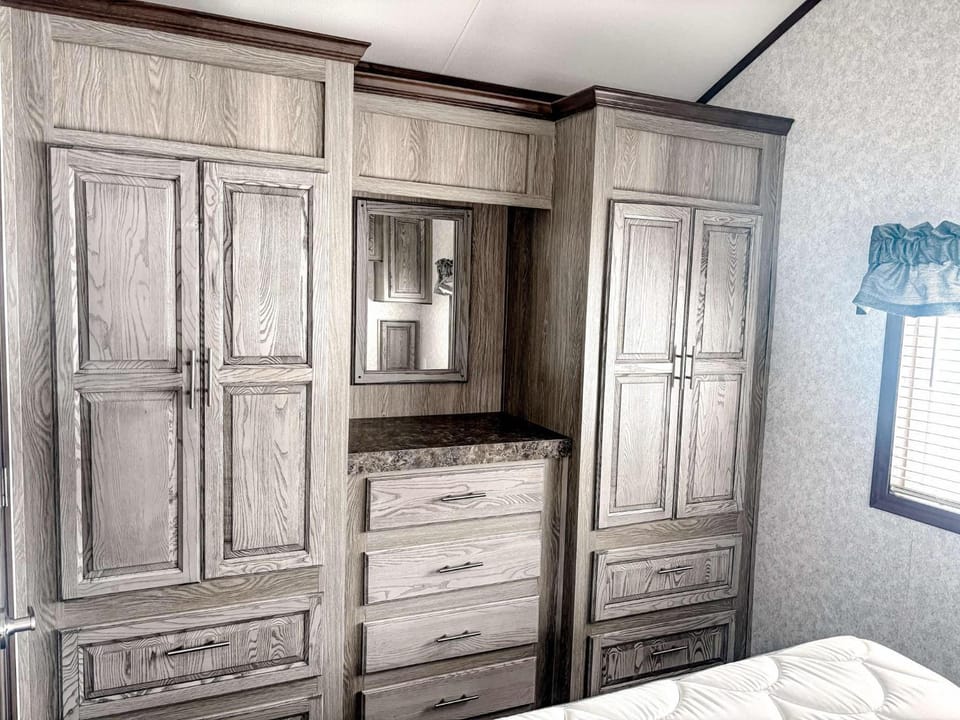 Bedroom, wardrobe