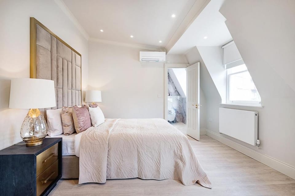 Hyde Park Suites-4 Apartment in City of Westminster
