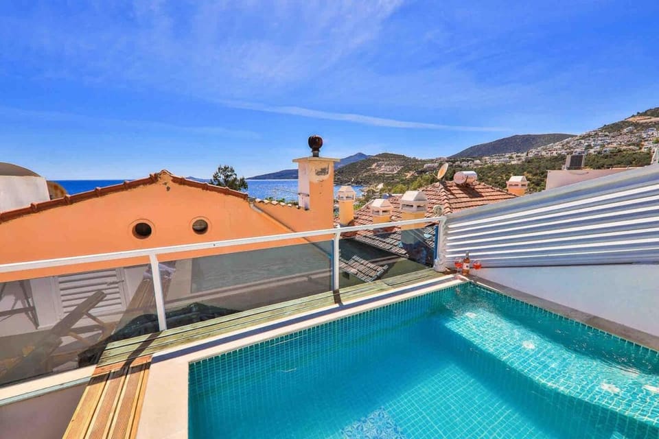 50m to Beach,Rooftop pool,Old town House in Kalkan Belediyesi