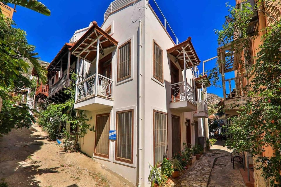 50m to Beach,Rooftop pool,Old town House in Kalkan Belediyesi