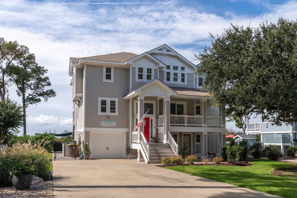 Stunning Views With Pool Family Room Resort Perks House in Corolla
