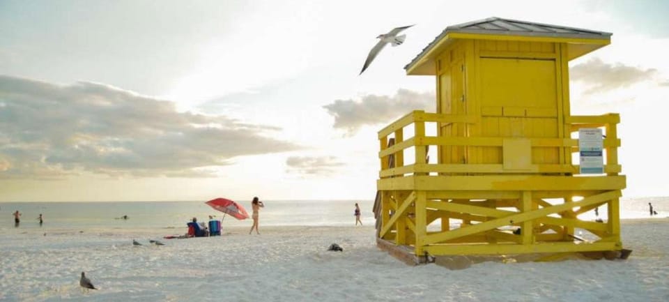 Crescent Royale Condominiums 412 House in Siesta Beach