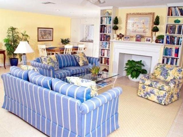 Crescent Royale Condominiums 7C House in Siesta Beach