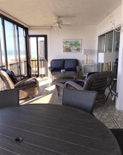 Crescent Royale Condominiums 7E House in Siesta Beach