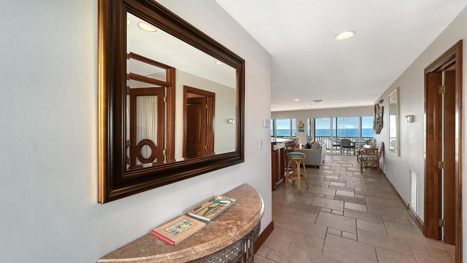 Crescent Royale Condominiums 7A House in Siesta Beach