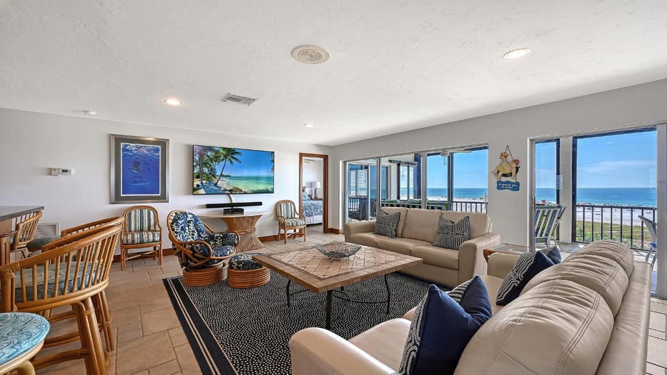 Crescent Royale Condominiums 7A House in Siesta Beach