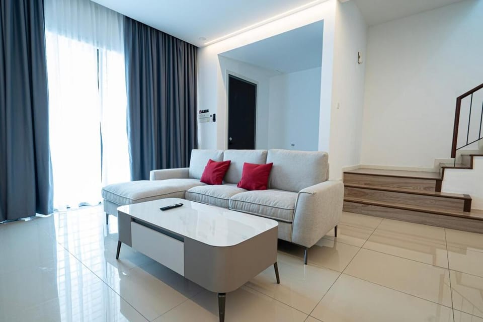 HM Residence 6 5min to Setia CIty Convention House in Selangor, Malaysia