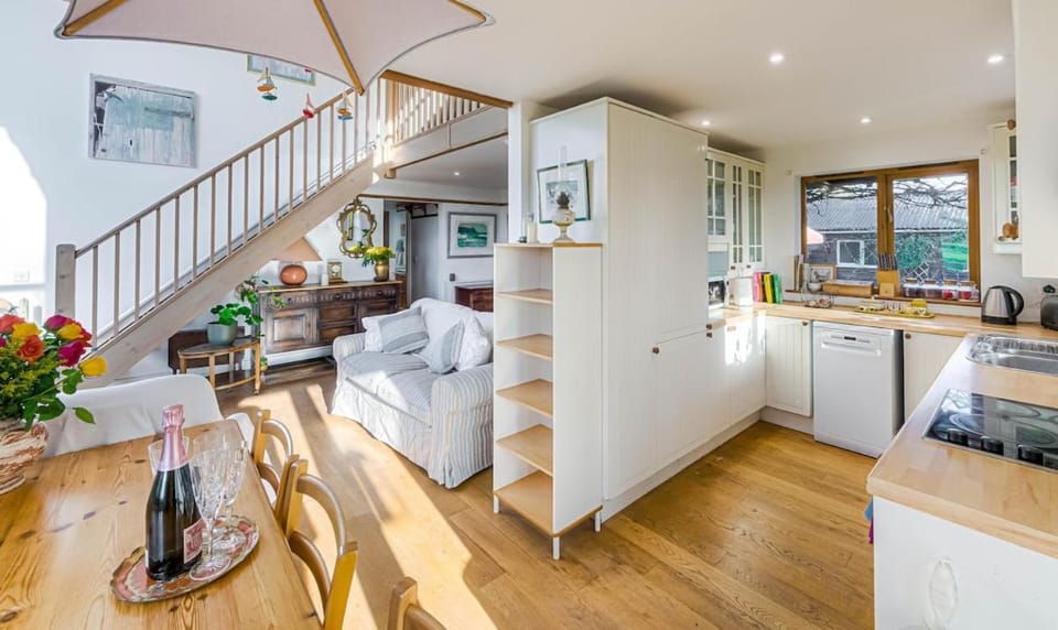 Large family getaway! House in Chichester District
