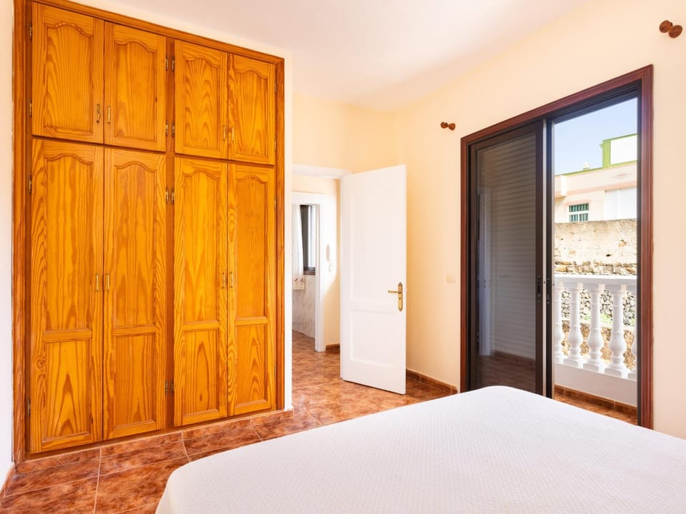 Bed, Bedroom, wardrobe
