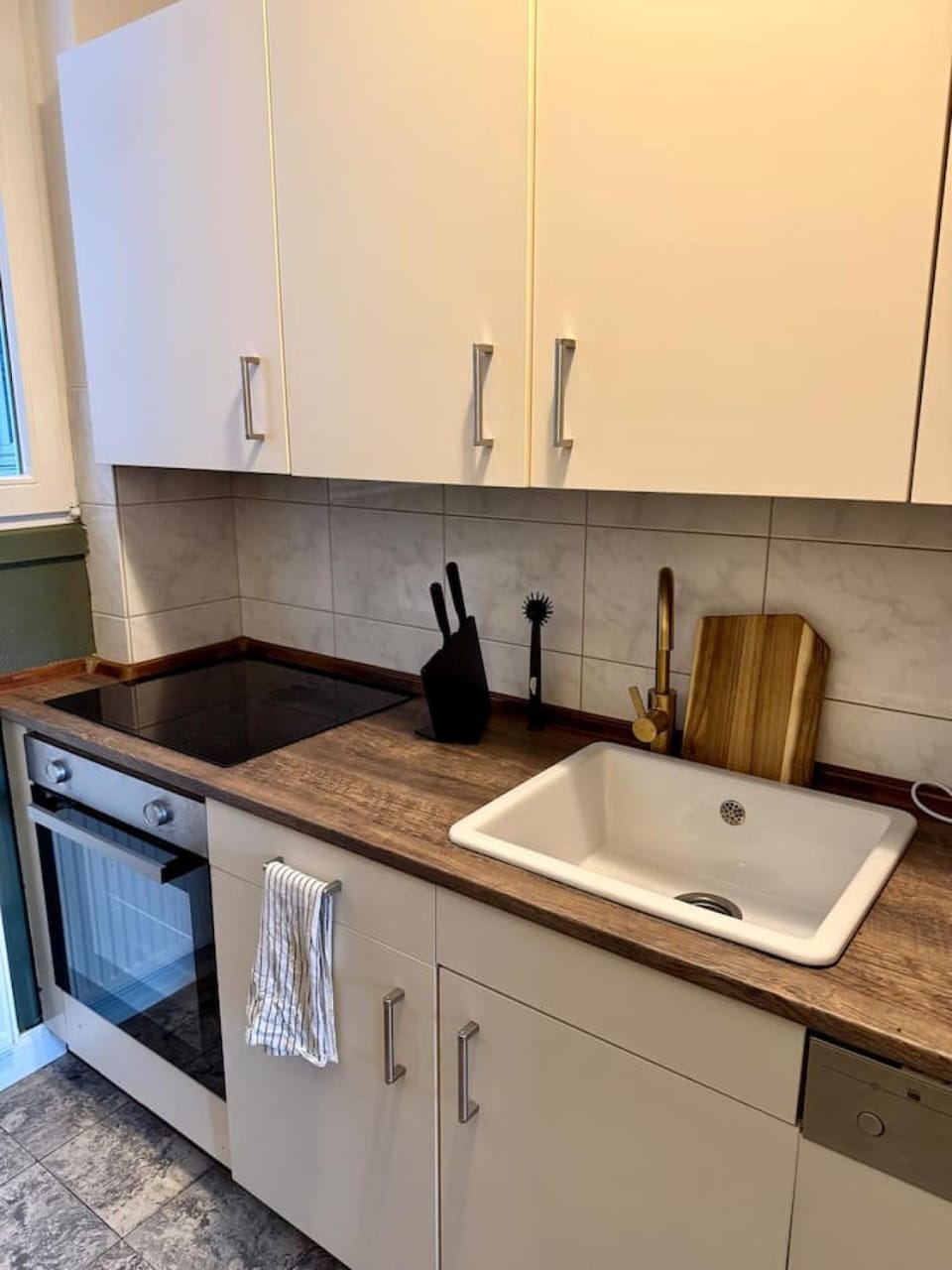 Luxury 5BR City Villa | Chic & Spacious | Families Apartment in Oldenburg