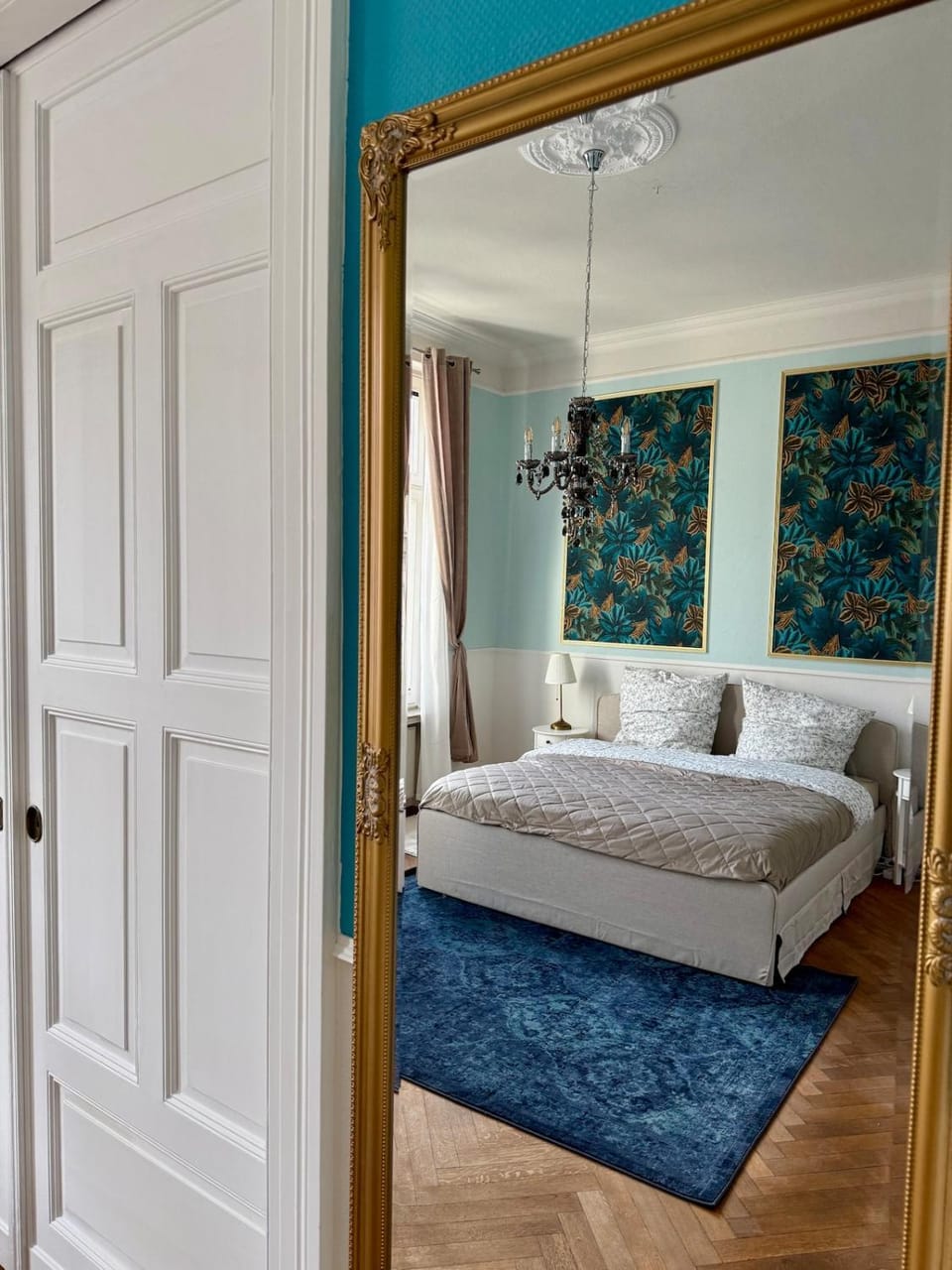 Luxury 5BR City Villa | Chic & Spacious | Families Apartment in Oldenburg