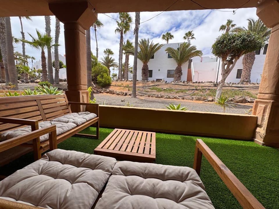 Balcony/Terrace, Garden view