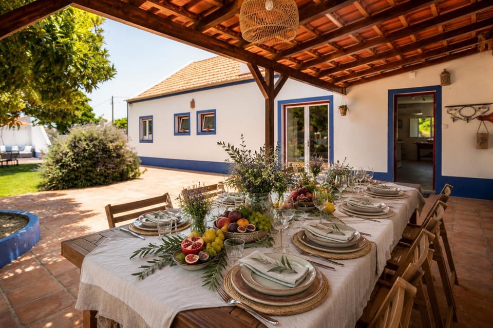 Patio, Dining area, Food, Garden view