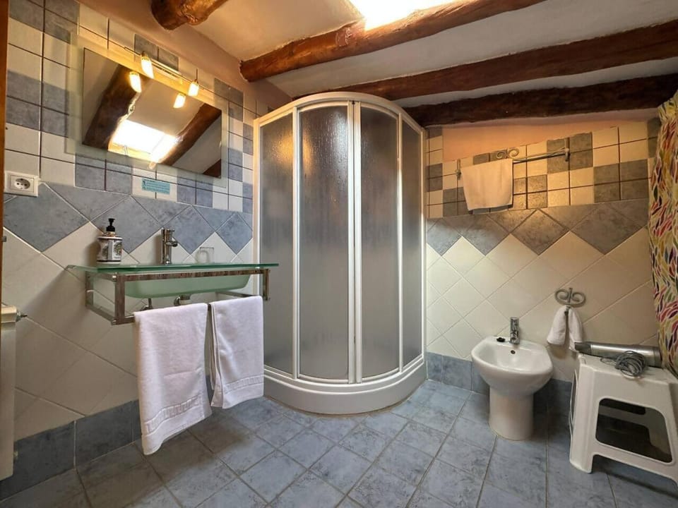 Entrefrutales · Casa Rural entre Árboles y Aromas House in Aragon