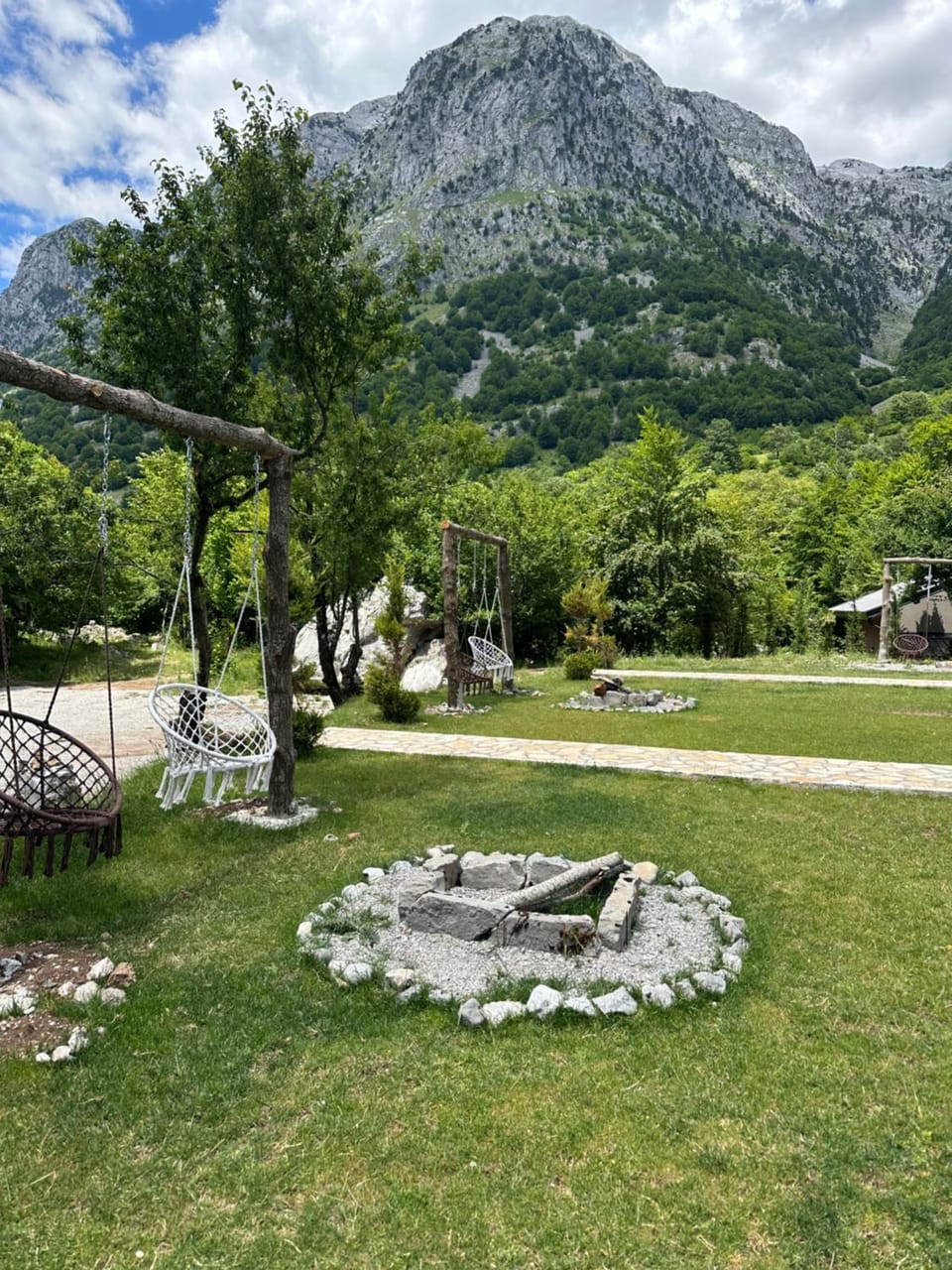 Natural landscape, Garden view, Mountain view, sunbed