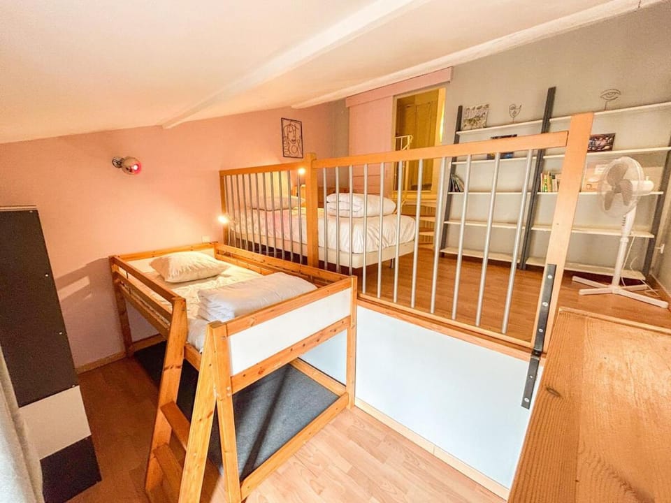 Duplex centre-ville - Le Beausset Apartment in Le Beausset