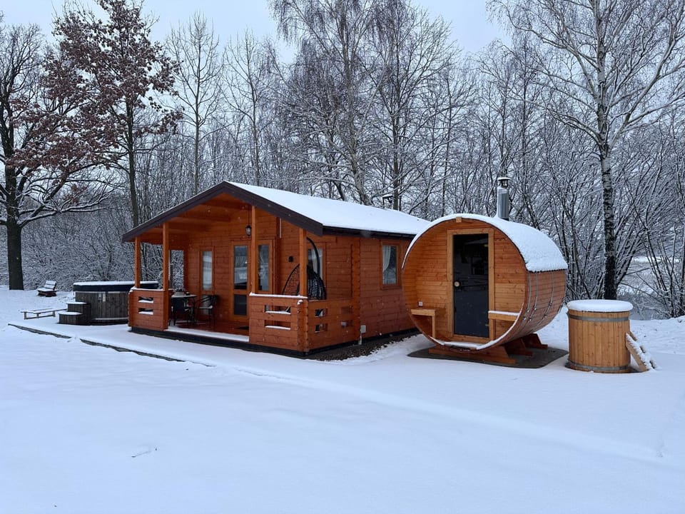Property building, Day, Winter