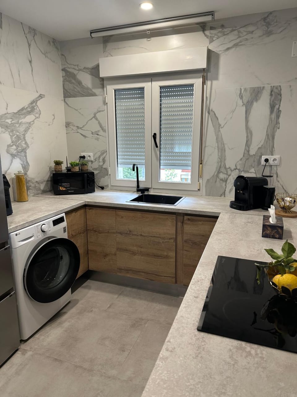 Cool House House in Torrelavega