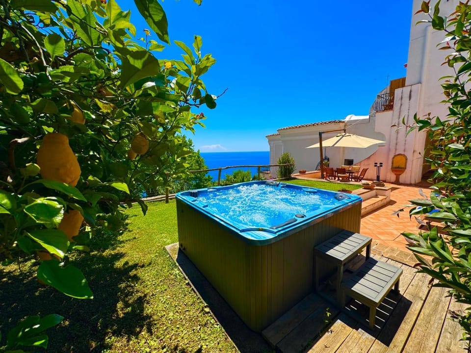 Hot Tub, Garden view, Sea view