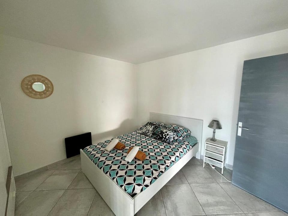 Une parenthèse sur l'eau Apartment in Marseille