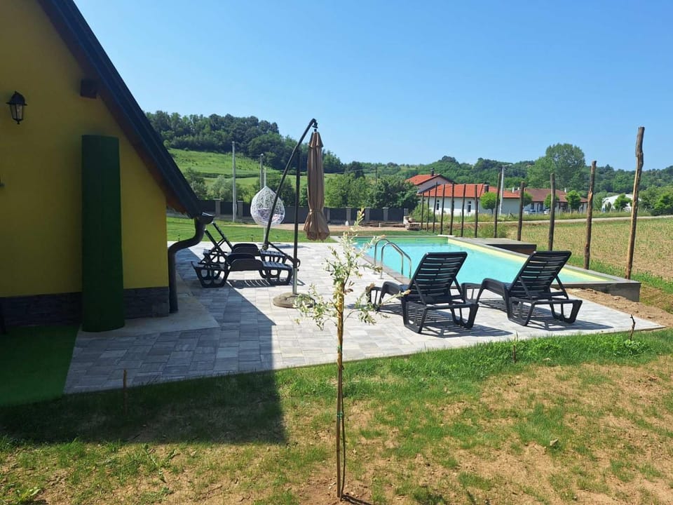 Vikendica Buzadzija M&N House in Bosnia and Herzegovina