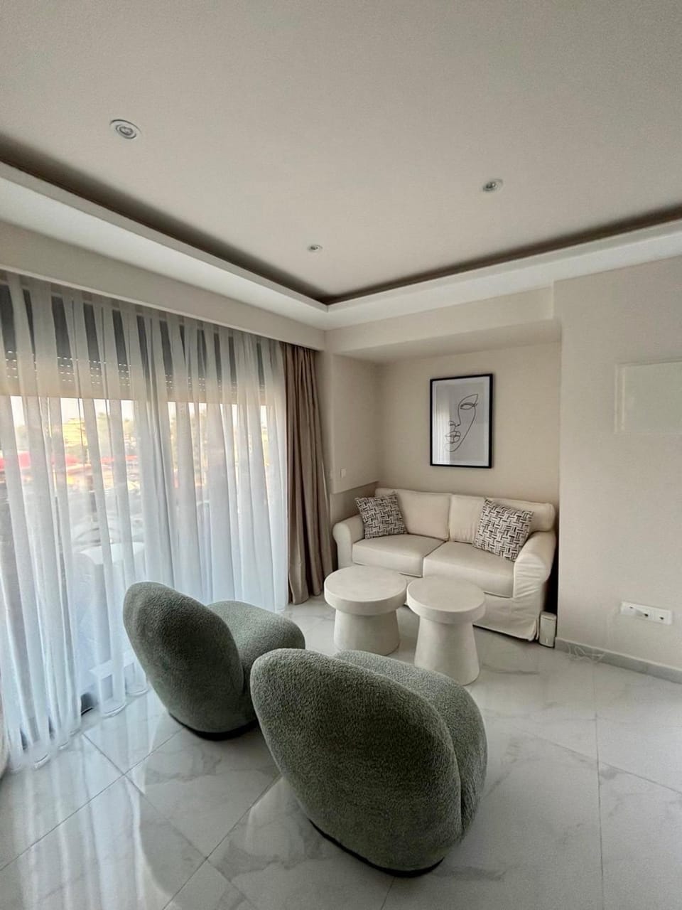 Living room, Seating area