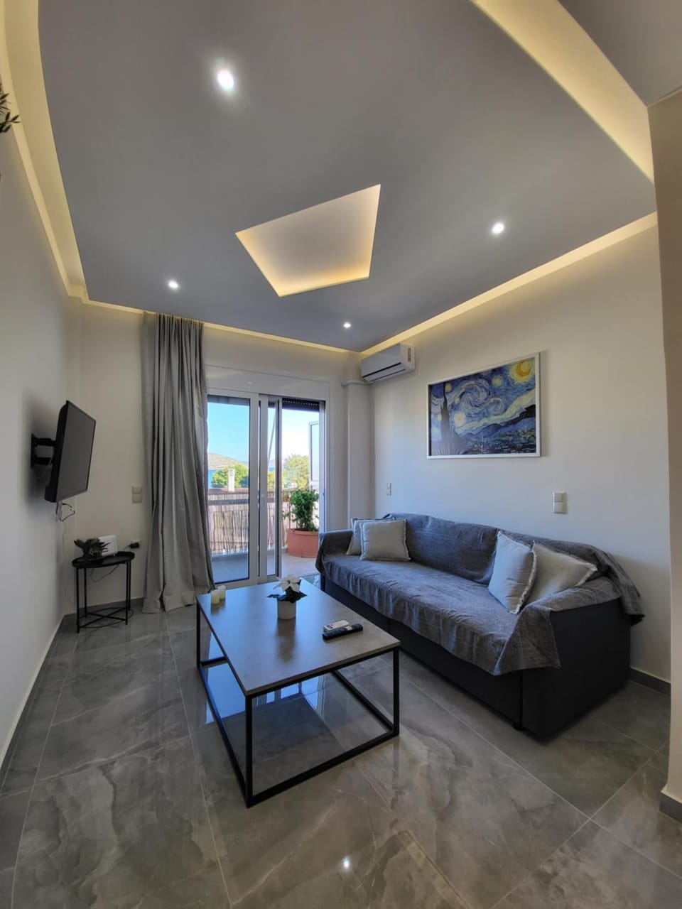 Luxury apartment center of Varkiza Resort Apartment in East Attica Regional Unit, Greece
