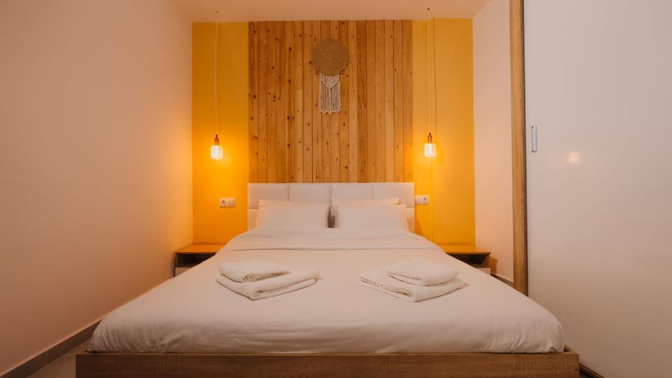 Calmio Athens 1 Boho Apartment in Athens