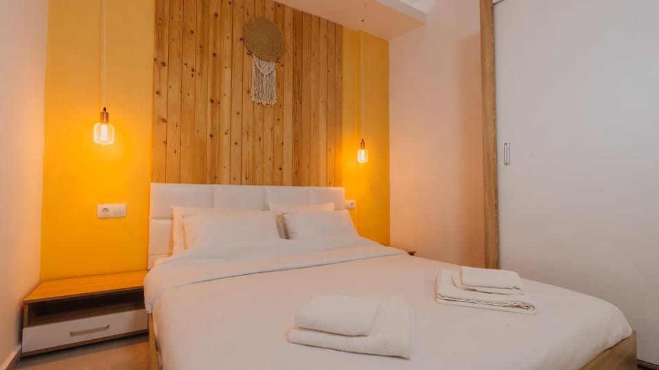 Calmio Athens 1 Boho Apartment in Athens